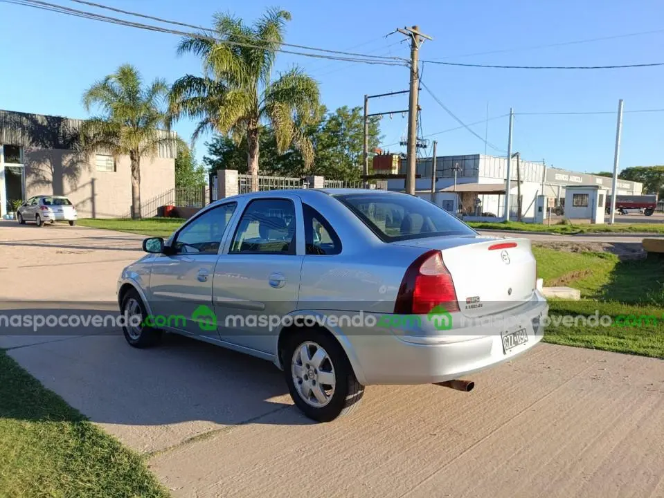 Chevrolet Corsa Ii Easytronic 4P  0 - foto 5