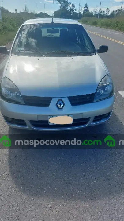 Renault Clio 1.2 Año 2009  2009 - foto 3