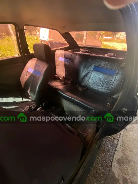 Volkswagen Gol Gl 1.6 - foto 4