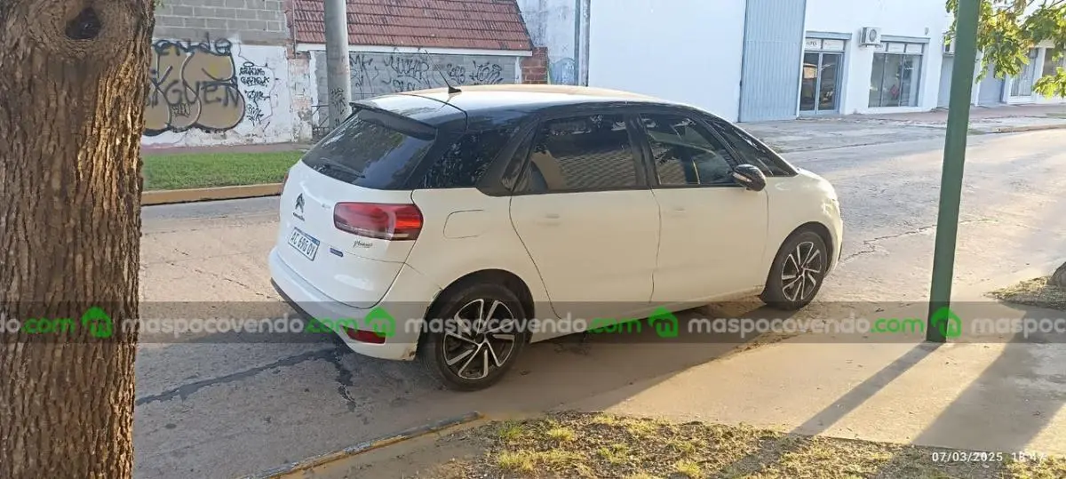 Citroën C4 Picasso Bicolor 2018. Precio Conversable. Canje.  2018 - foto 3