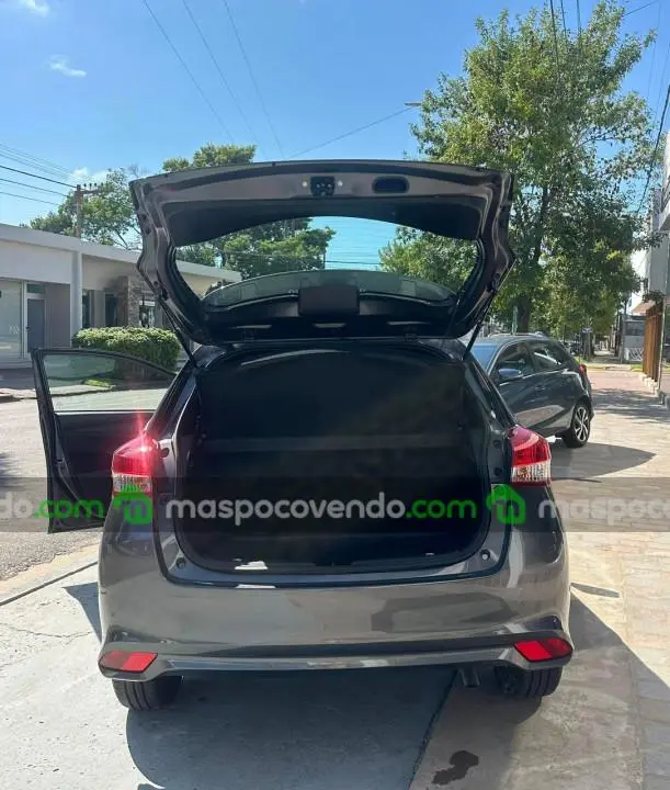 Toyota Yaris 5 Puertas 1.5 6M/T Xs 0Km My2025 Gris Oscuro Metalizado. Orio Hnos  0 - foto 4