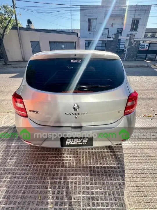 Renault Sandero 17 73.000Km  0 - foto 4