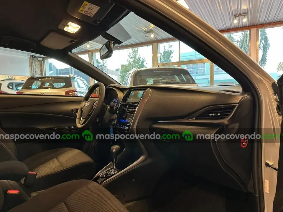 Toyota Yaris 5 Puertas 1.5 A/T Xls+ 0Km My2026 Gris Plata. Orio Hnos  0 - foto 3