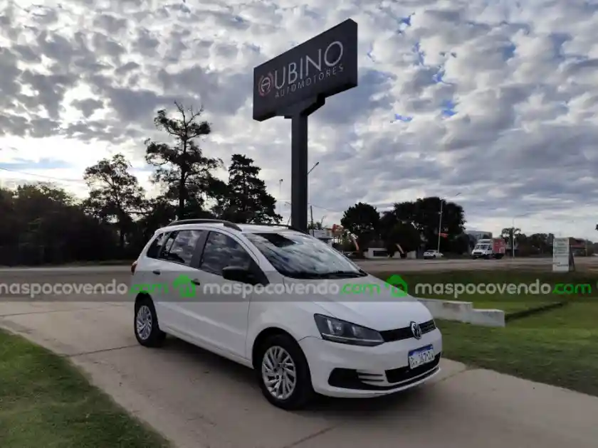 Volkswagen Suran Comfortline 1.6 - foto 1