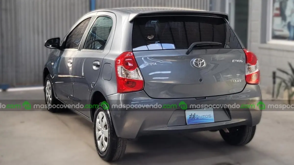 Toyota Etios 1.5 5P Xs 2015  2015 - foto 4