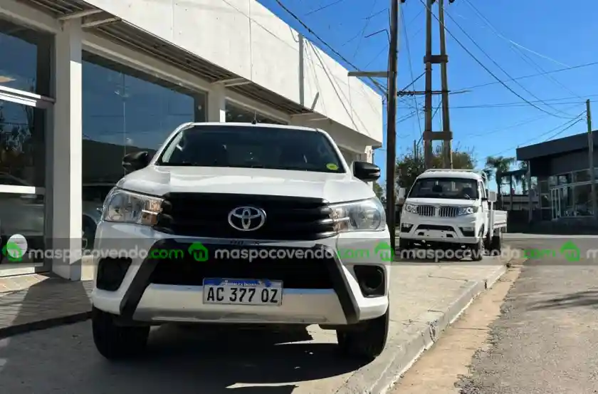 Isuzu , Kama Camiones  2018 - foto 2