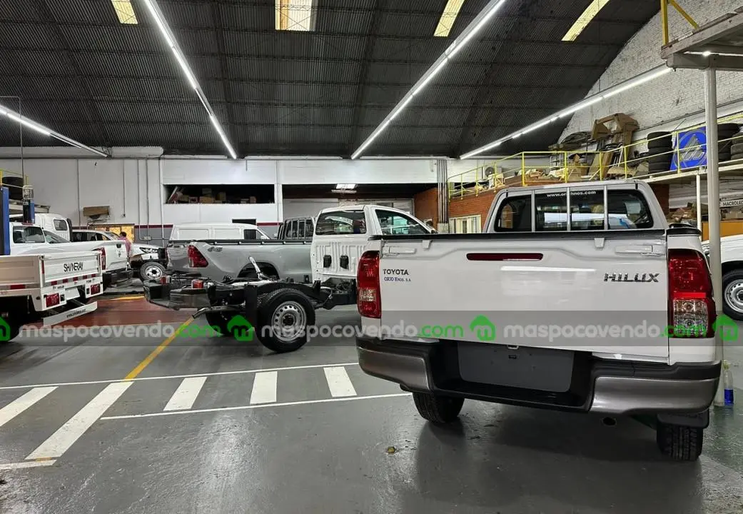 Toyota Hilux C/Simple 2.4 Tdi 4X4 0Km My2026 Orio Hnos  0 - foto 5