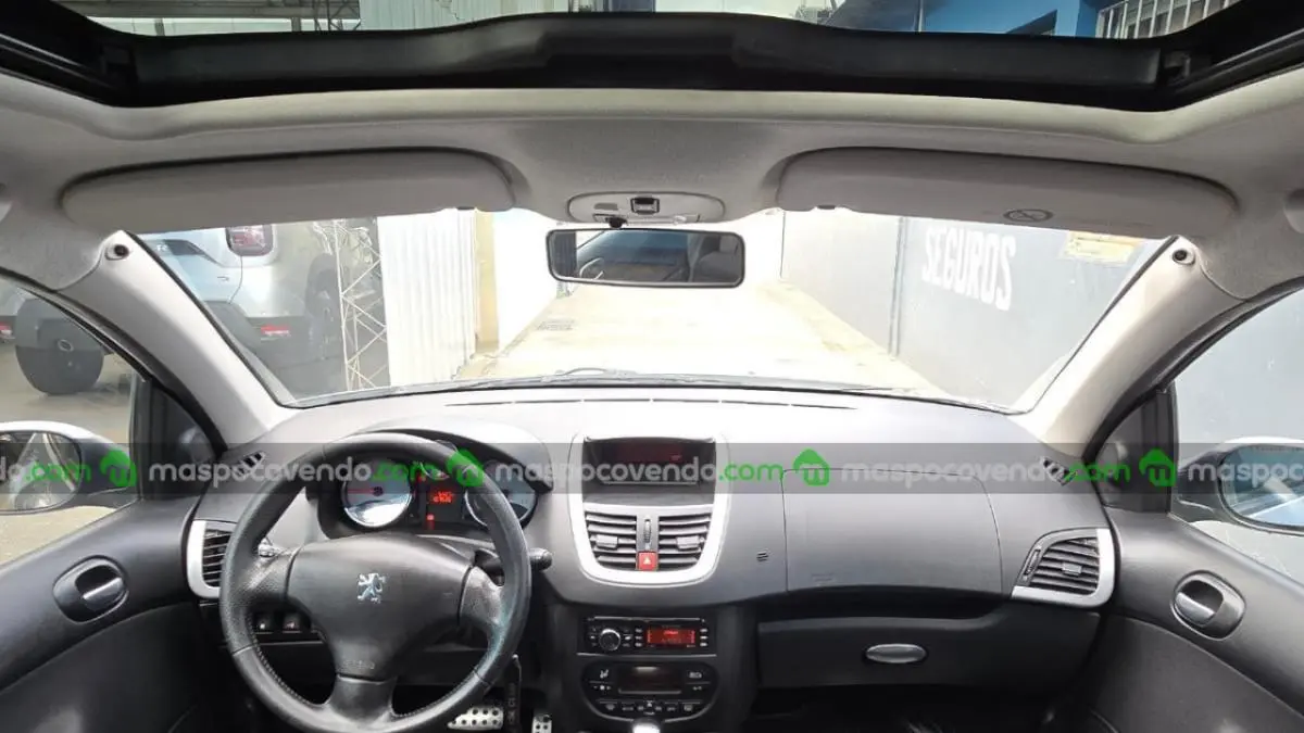 Peugeot 207 Compact 1.6 5P Xt Feline Tip 2013  2013 - foto 5