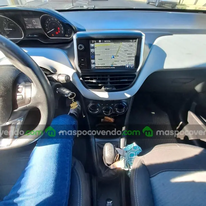Peugeot 208. Impecable!!  0 - foto 4