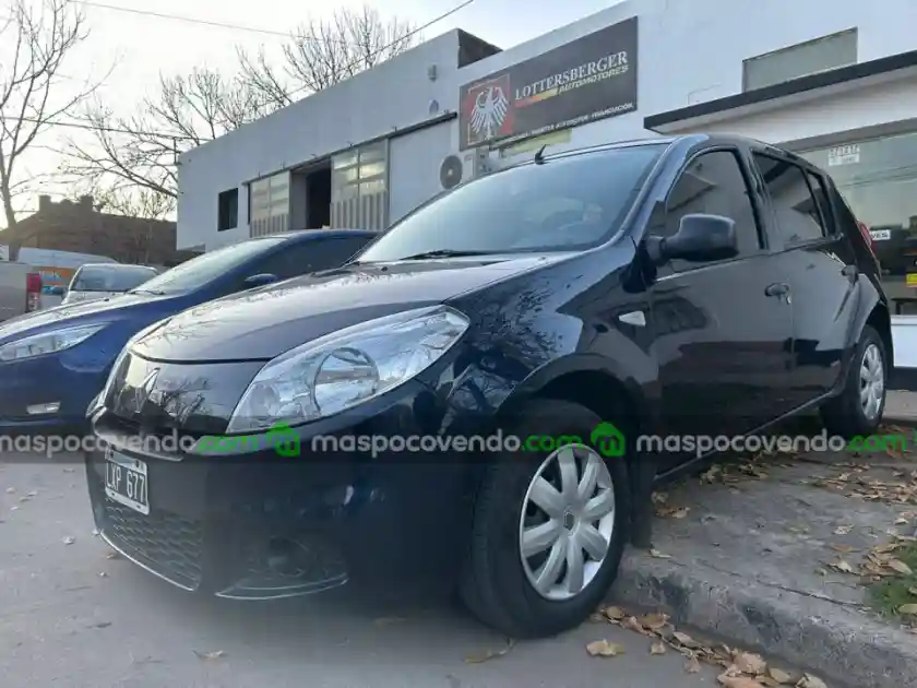 Renault Sandero - foto 1