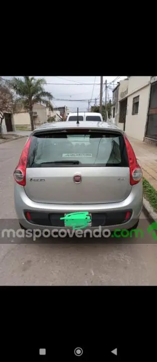 Fiat Palio Essence 2015  2015 - foto 2