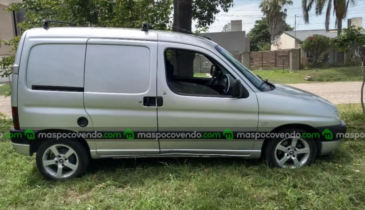 Peugeot Partner 1.9 Diesel Año 2005  2005 - foto 3