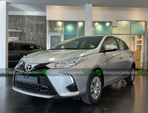 Toyota Yaris 1.5 Nafta 5 Ptas Xs Cvt 0Km My2026 Gris Plata. Disponible! Orio Hnos  0 - foto 1