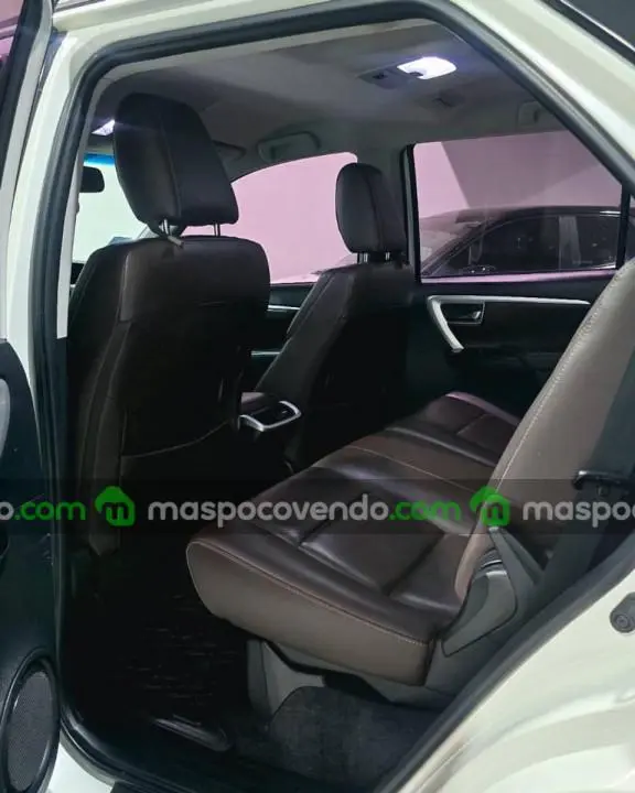 Toyota Hilux Sw4 Tdi Srx At L16 2019  2019 - foto 5