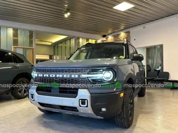 Bronco 2.0 Turbo 253Cv Badlands 0Km My2025 Azul Glaciar. Orio Hnos, San Genaro  0 - foto 1