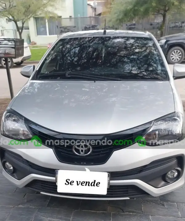 Toyota Etios 0 - foto 1