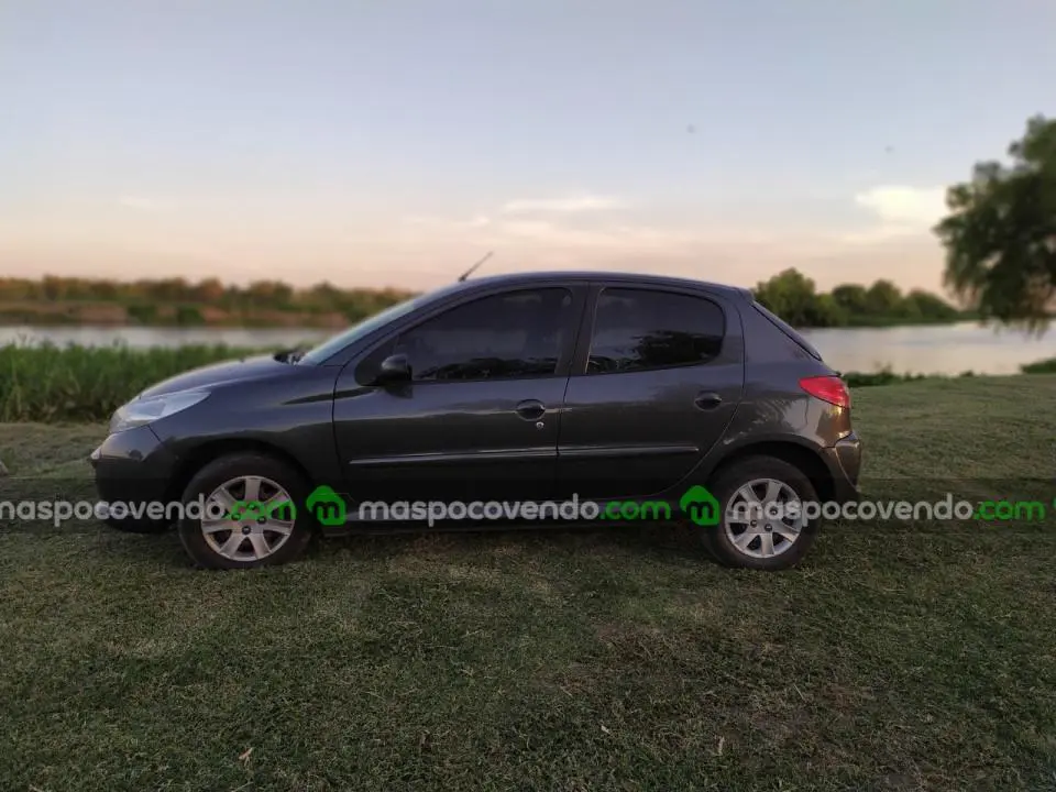 Peugeot Dueña Vende 207  0 - foto 2