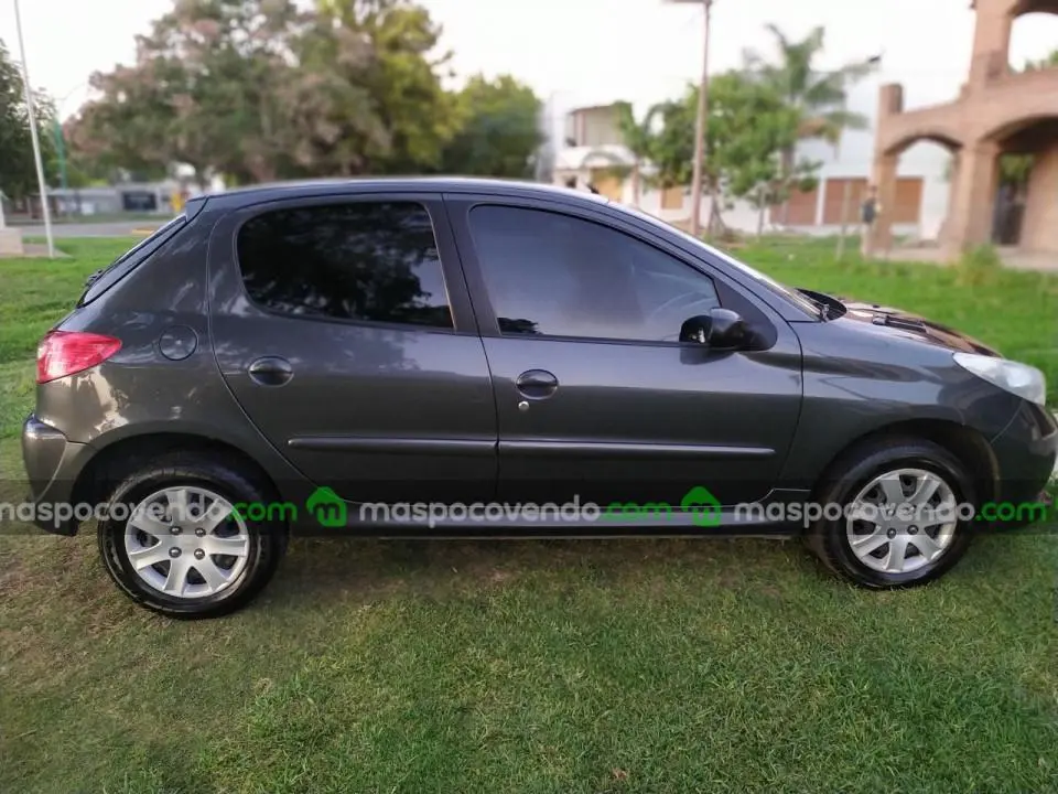 Peugeot Dueña Vende 207  0 - foto 3