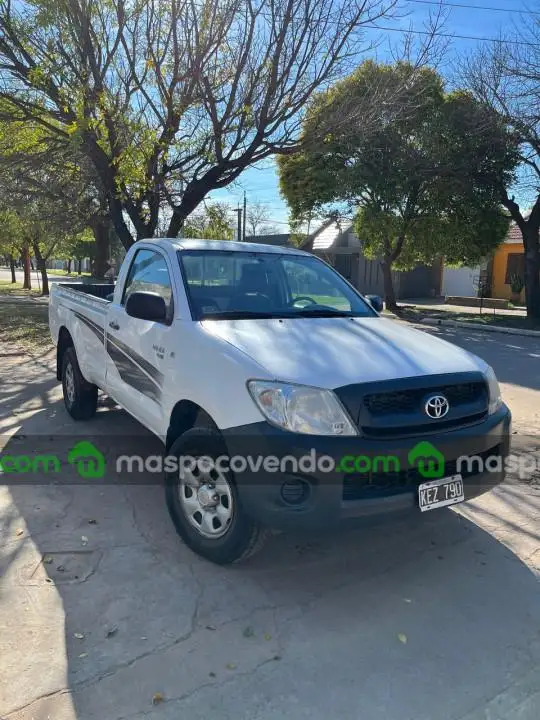 Toyota HILUX CABINA SIMPLE 4X2 0 - foto 1