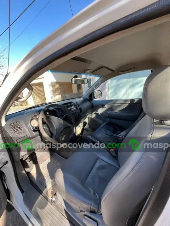 Toyota Hilux Cabina Simple 4X2  0 - foto 3