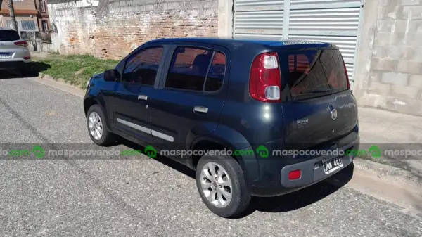 Fiat Uno 1.4 5P Attractive 2011  2011 - foto 1