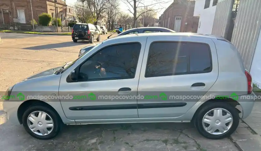 Renault Clio - foto 3