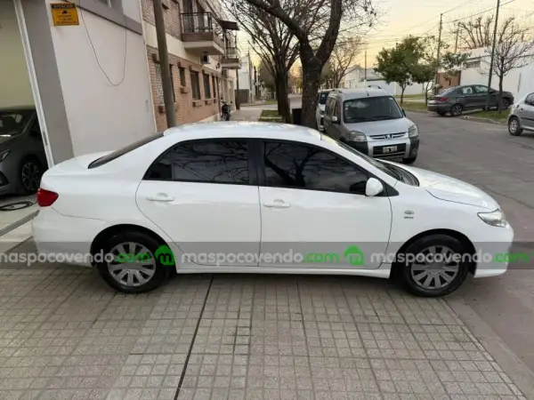 Toyota Corolla 1.8 Xli C/Gnc 2014!!!  2014 - foto 1