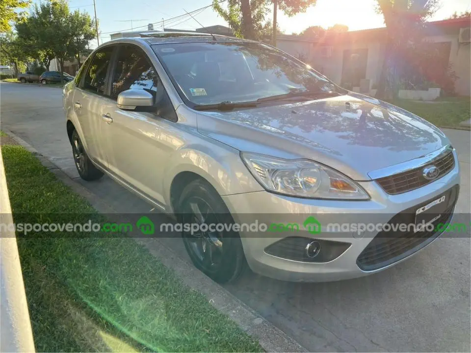 Ford Focus 2  0 - foto 5