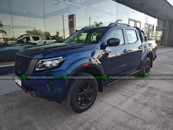 Nissan Frontier Pro4X  0 - foto 1