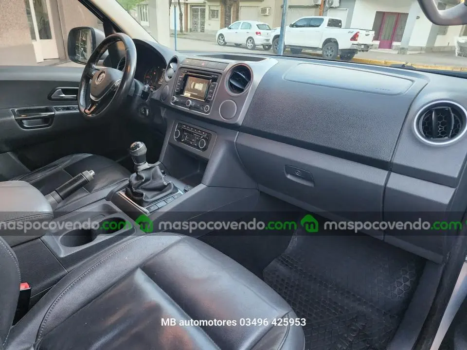 Volkswagen Amarok 4X4 Highline Pack Manual 2015  2015 - foto 4