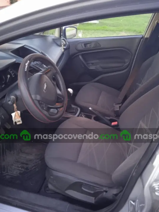 Ford Fiesta Kinetic 4 Puertas 1.6 S Plus - foto 2
