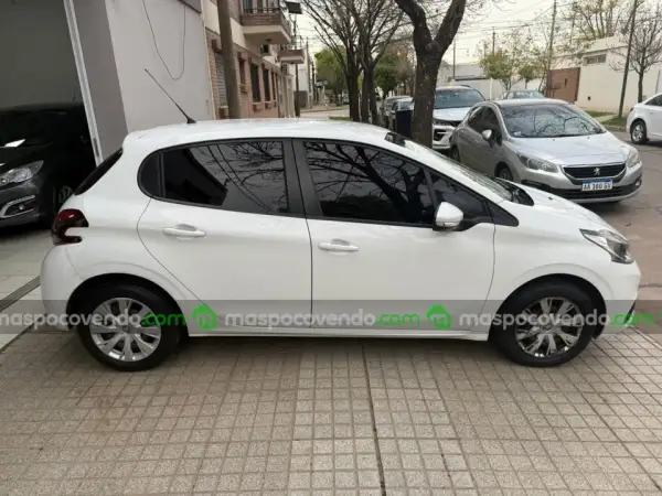Peugeot 208 1.6 Active 2018!!!  2018 - foto 1