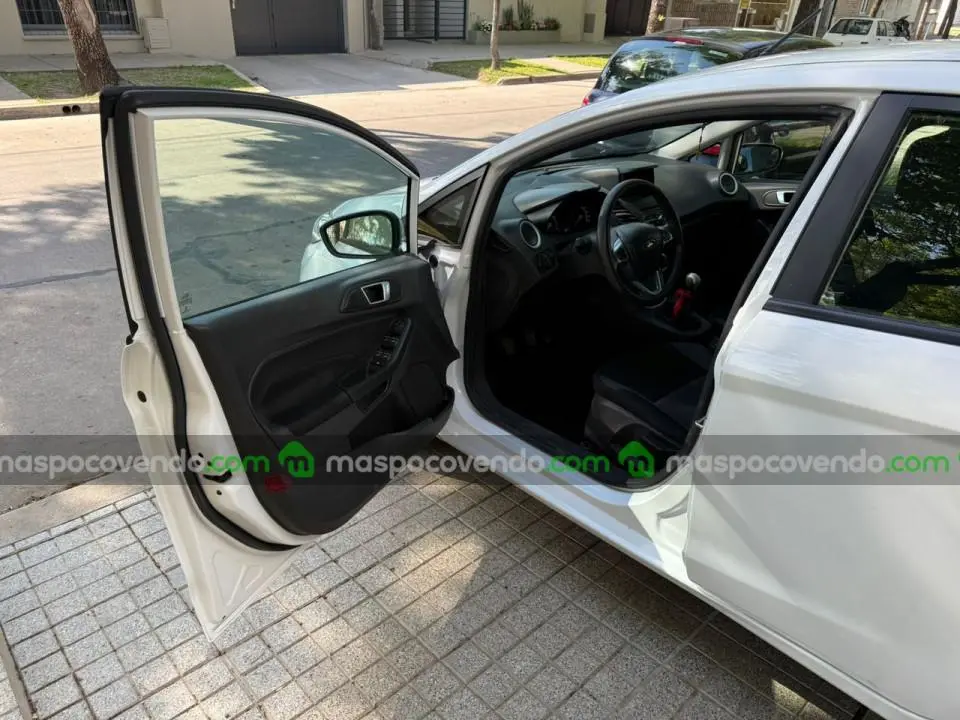 Ford Fiesta 1.6 Se 2018 Solo 35.000!!!  2018 - foto 5