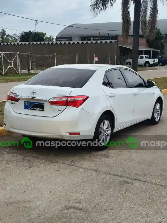 Toyota Corolla - foto 4