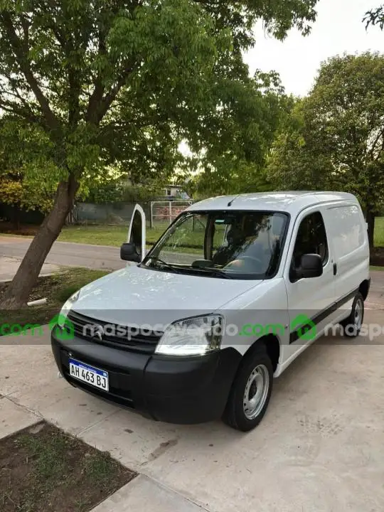 Citroën Berlingo Furgón 1.6 Hdi -2025  2025 - foto 1