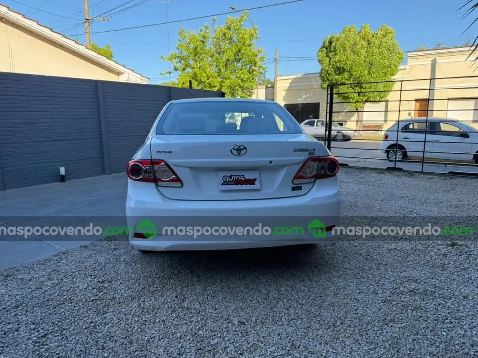 Toyota Corolla 1.8 Xei L08 2011  2011 - foto 5
