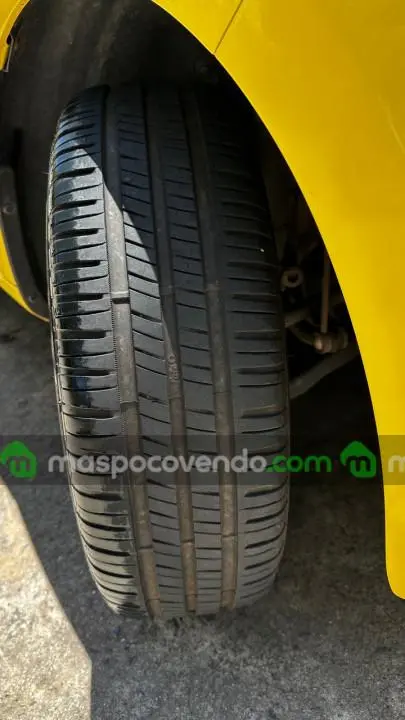 Volkswagen Up 5 Ptas High 2015  2015 - foto 5