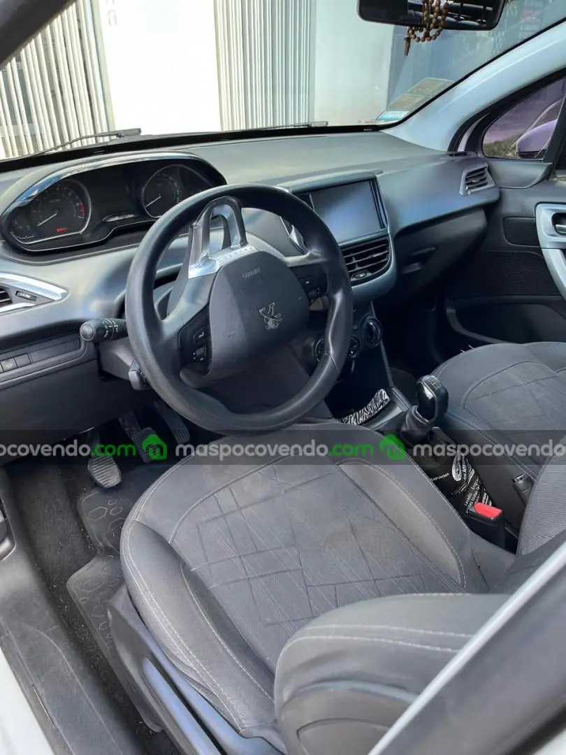Peugeot 208 Allure Touchscreen Modelo 2016  2016 - foto 3