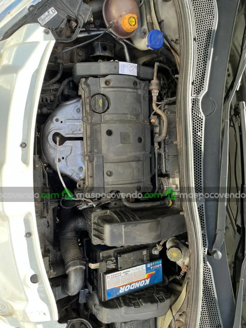 Peugeot 208 Allure Touchscreen Modelo 2016  2016 - foto 5
