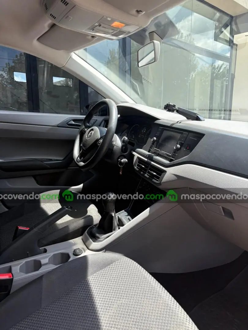 Volkswagen Polo / 2018 / 108.000 Kms  2018 - foto 4