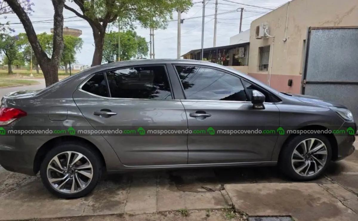 Citroën C4 Lounge Shine 2016  2016 - foto 3