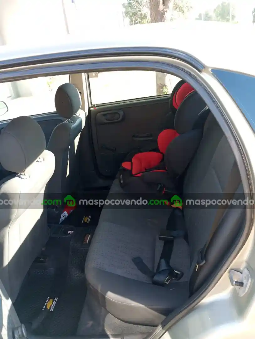 Chevrolet Corsa Ii 1.8L 4P Gl Aa+Dir Gas Sedan 2009  2009 - foto 4