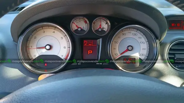 Peugeot 408  0 - foto 1