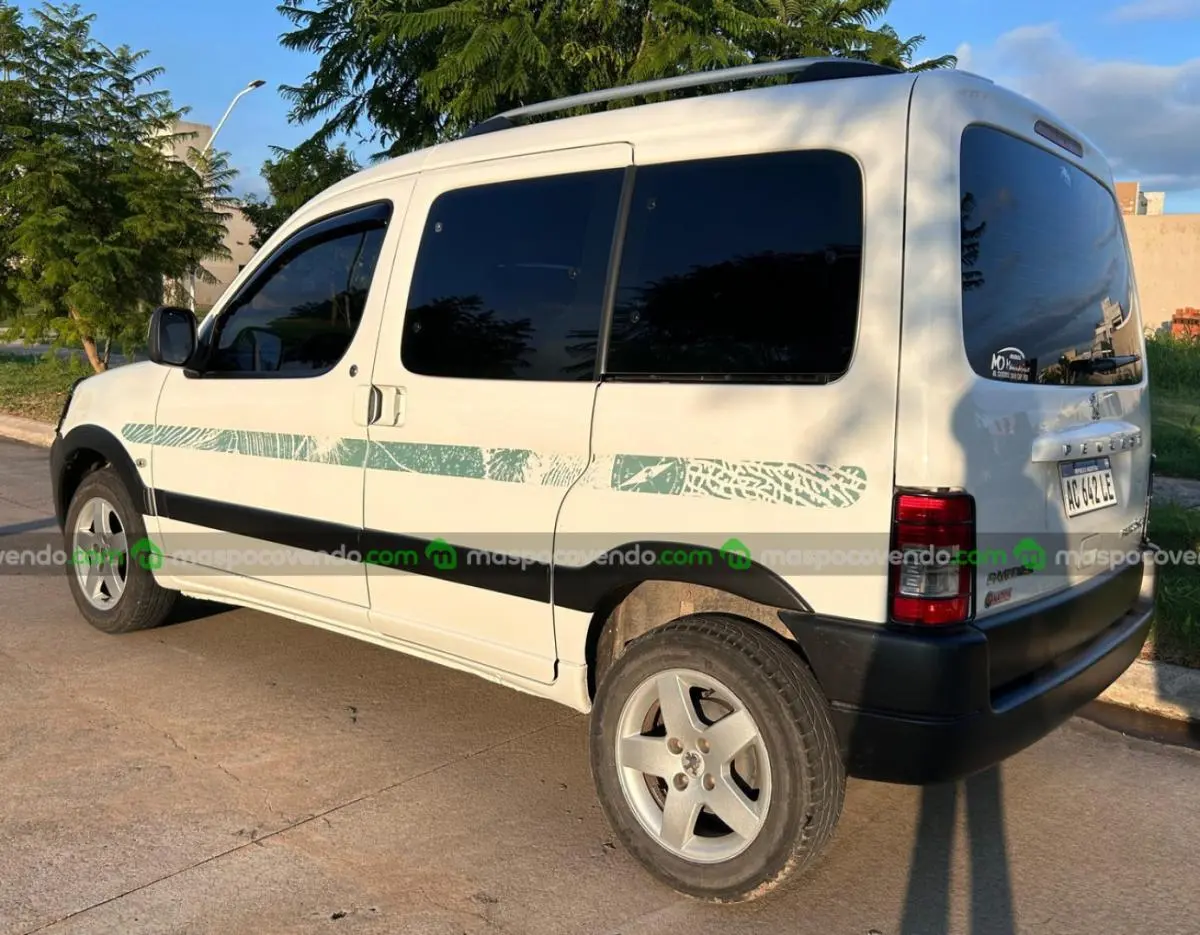 Peugeot Partner Patagonica 1.6Hdi Vtc Plus  0 - foto 2