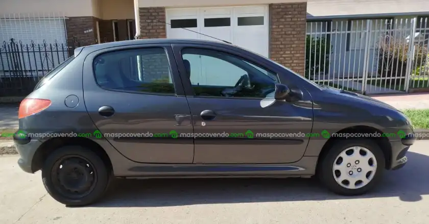 Peugeot 206 Generation. 5 Ptas. 2010  2010 - foto 4