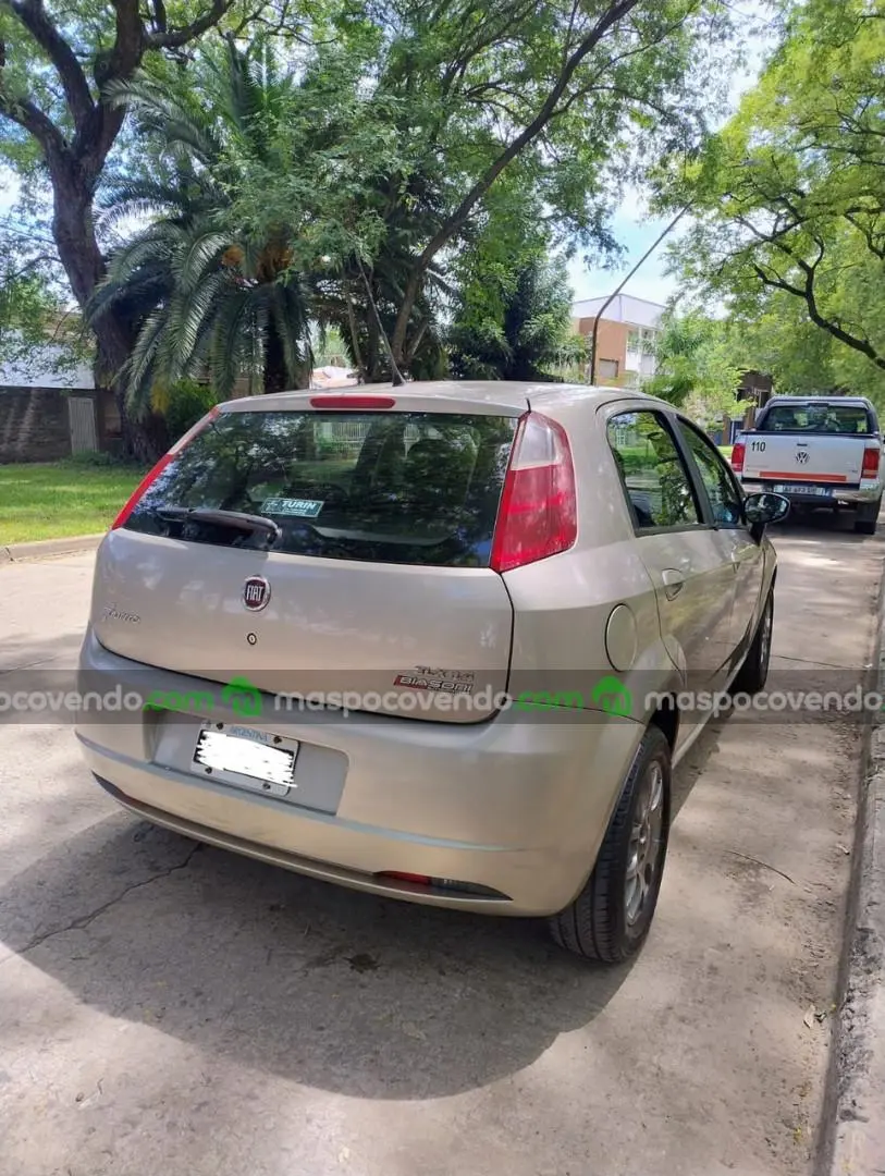 Fiat Punto 1.4  0 - foto 2