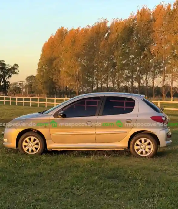 Peugeot 207 Compact Xs 1.4 5P - foto 3
