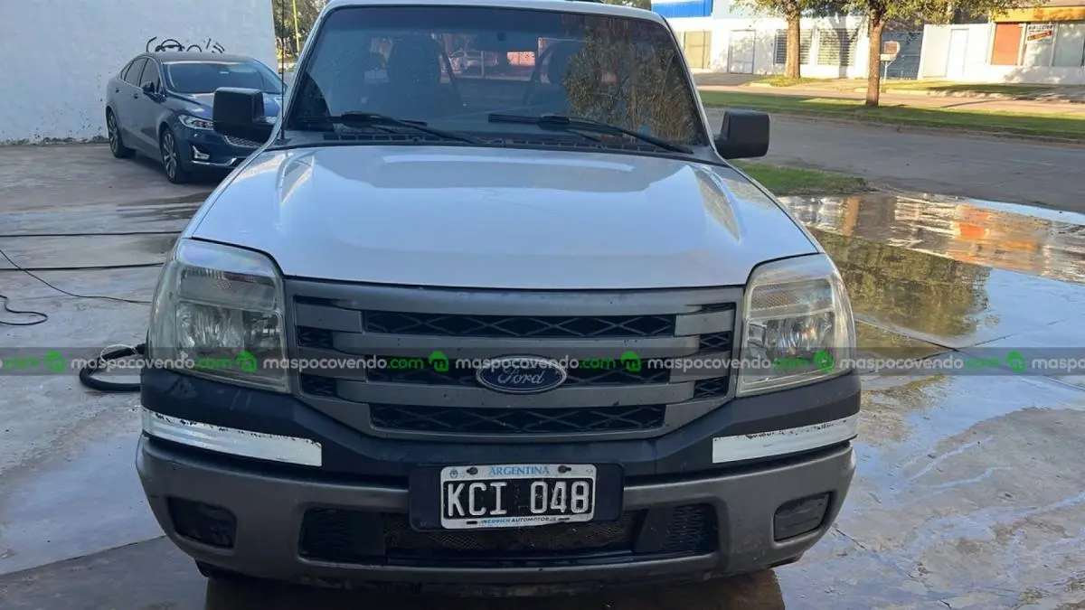 Ford Cabina Simple 2011$14500000  2011 - foto 3