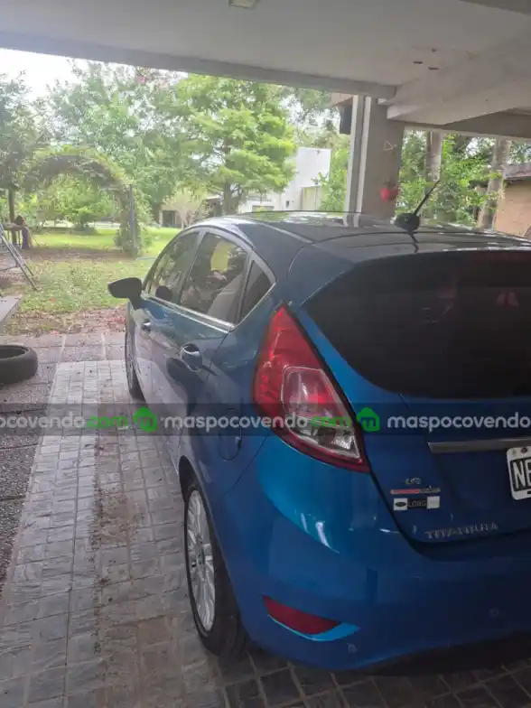 Ford Fiesta Kinectic Titanium - foto 5