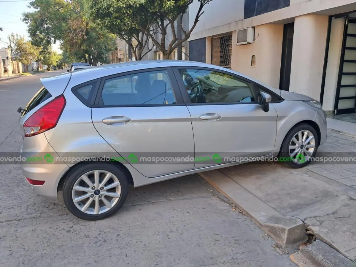 Ford Fiesta Se Plus At  0 - foto 3